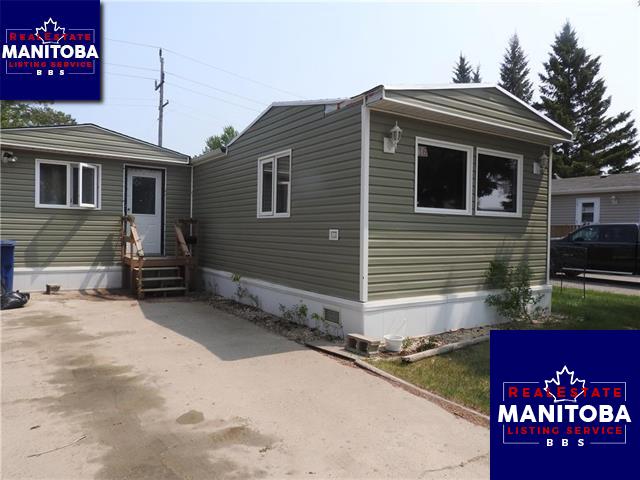 Property 16 Mcmillan Bay Main image