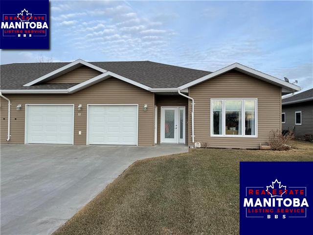 Property 10 Buffalo Trail Main image