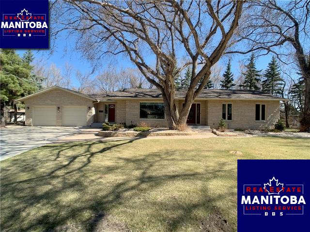 Property 23 Ens Crescent img1