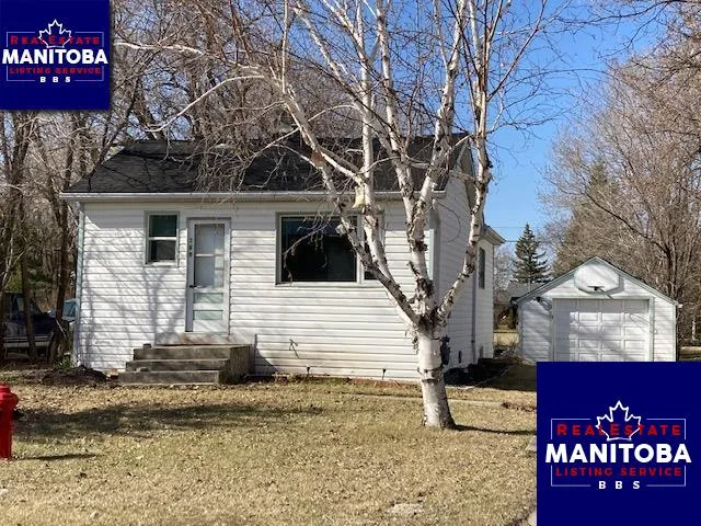 368 Third Street, Steinbach