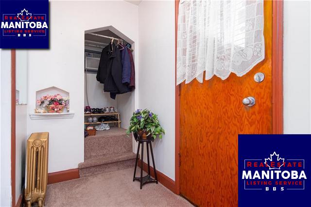 Property 323 Mountain Avenue img1