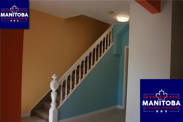 Property 581 Furby Street Ne img1