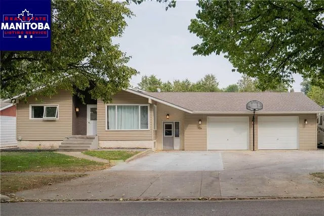 179 8th Street, Winkler