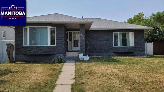 724 Templeton Avenue, Winnipeg