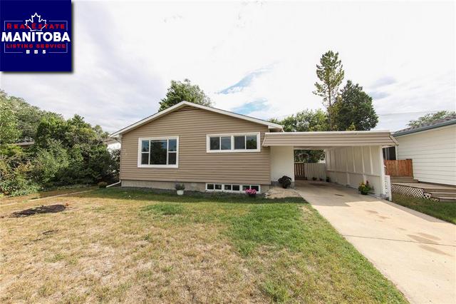 Property 79 De Bourmont Bay img1