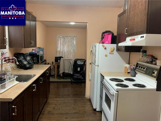 Property 734 Beverley Street img1