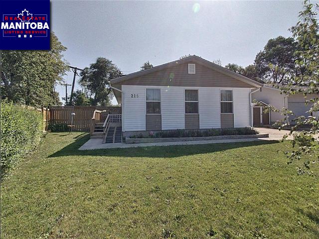 Property 215 Carriage Road Main image