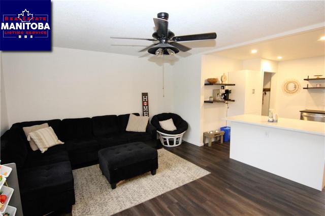 Property 1236 Plessis Road img1