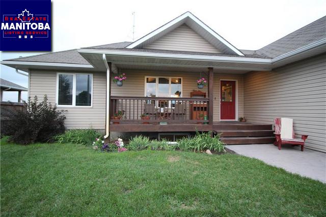 Property 90 Chancellor Bay img1