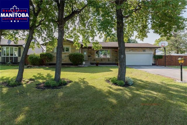 Property 146 Riel Avenue img1