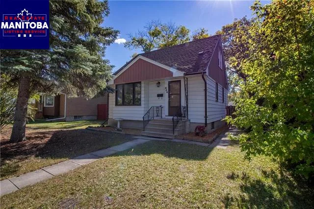 656 Munroe Avenue, Winnipeg