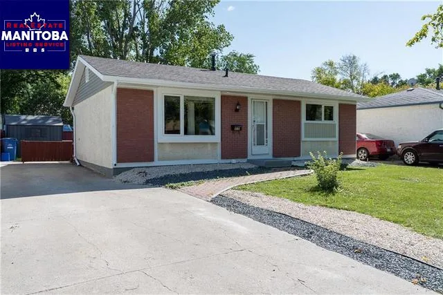 919 Louelda Street, Winnipeg