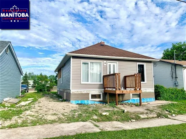 652 Bignell Avenue, The Pas