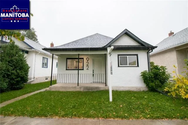 922 Manitoba Avenue, Winnipeg