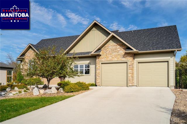 Property 26 Deer Pointe Drive img1