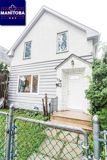 738 Pritchard Avenue, Winnipeg