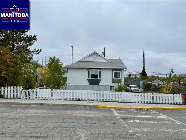 20 Terrace Avenue, Flin Flon