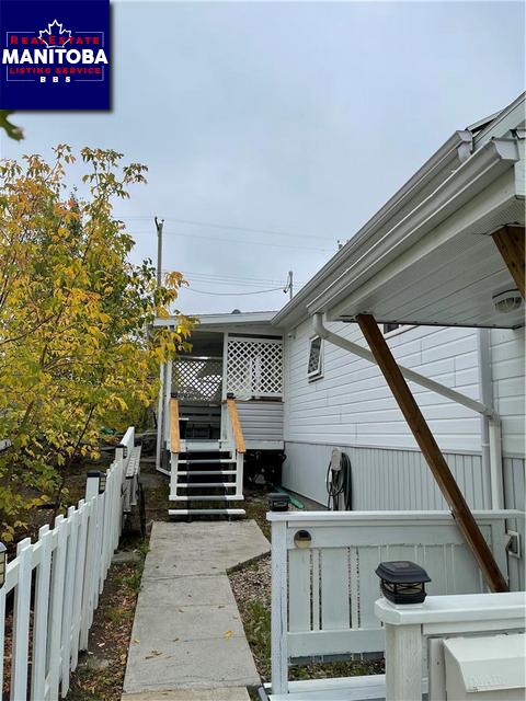 Property 20 Terrace Avenue img1