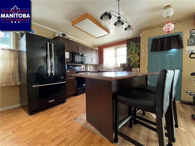 Property 2 Tulip Bay img1