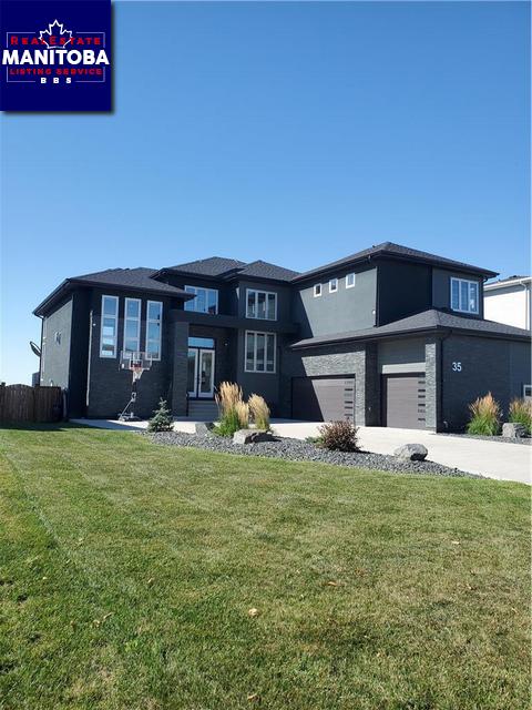 Property 35 Yorkvalley Way Main image