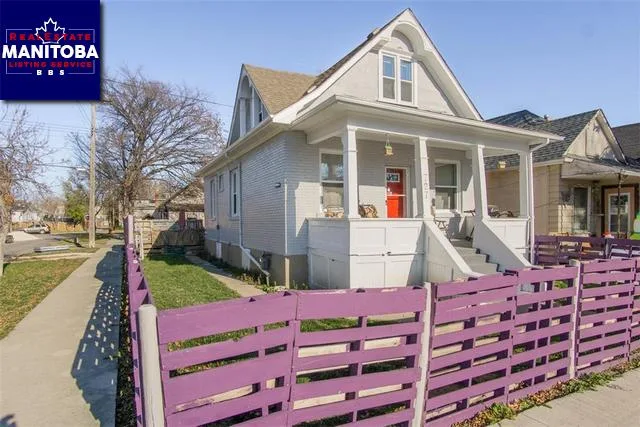 727 Boyd Avenue, Winnipeg