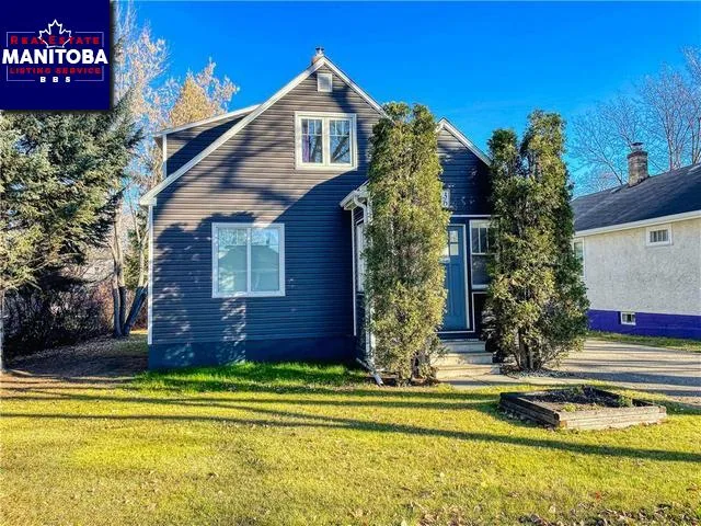 36 6th Avenue Ne, Dauphin