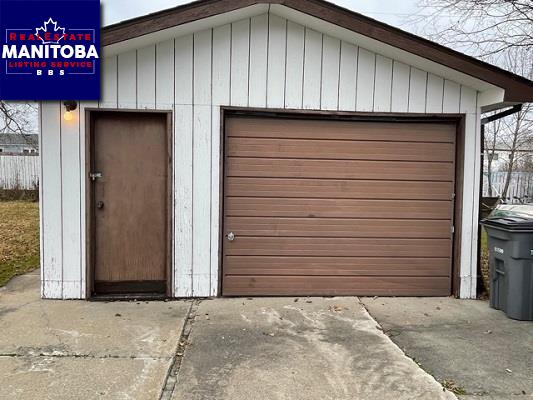 Property 16 James Street img1