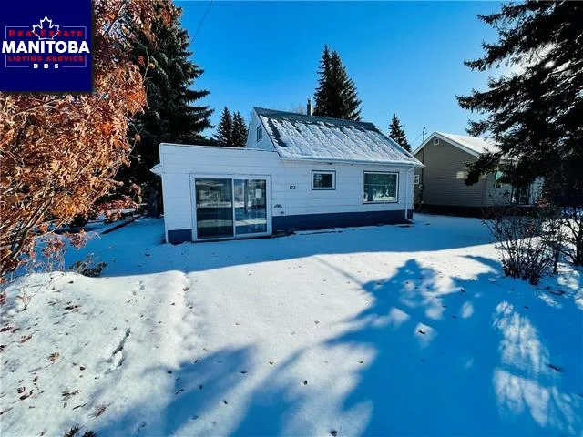 112 Kildare Street, Elkhorn