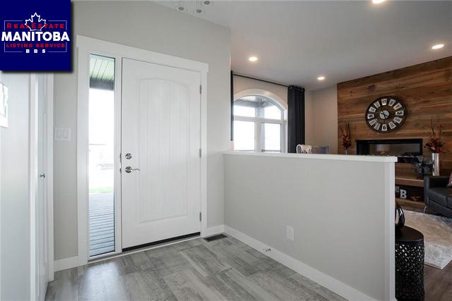 Property 29 Harry Waytiuk Drive img1