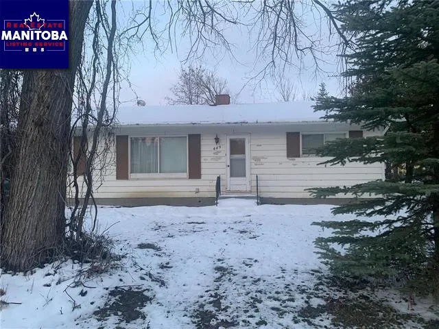 449 First Street, Steinbach
