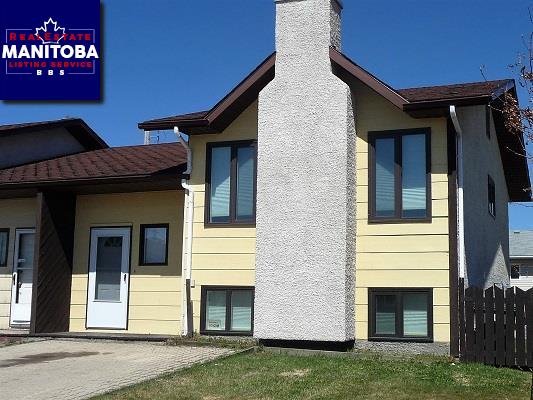 Property 64 Goldeye Crescent img1