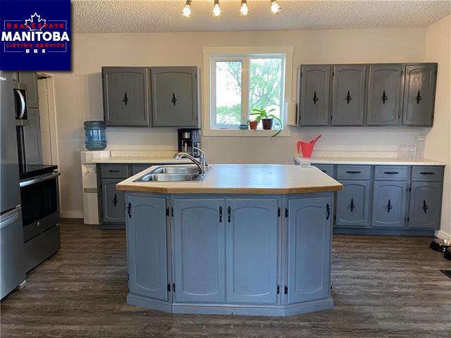 Property 151 1st Avenue img1