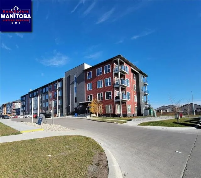 409 100 Waterford Green Common, Winnipeg