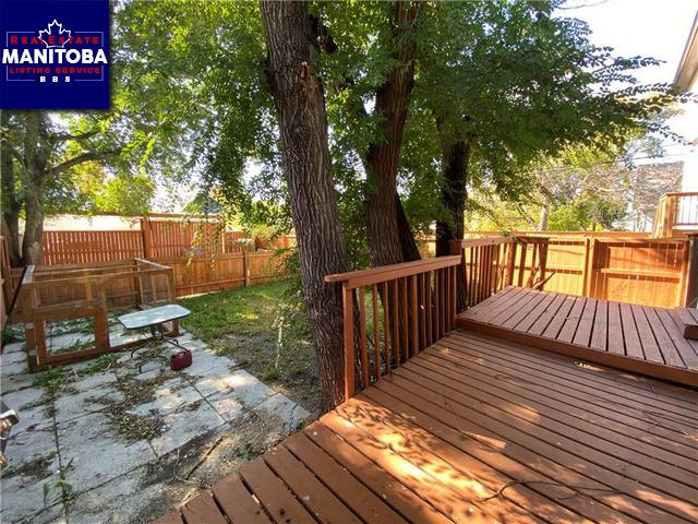 Property 854 Magnus Avenue img1