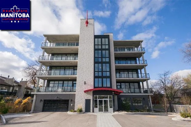 301 1914 Henderson Highway, Winnipeg