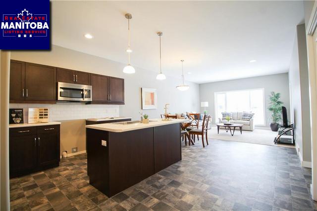 Property 107 804 Manitoba Avenue img1