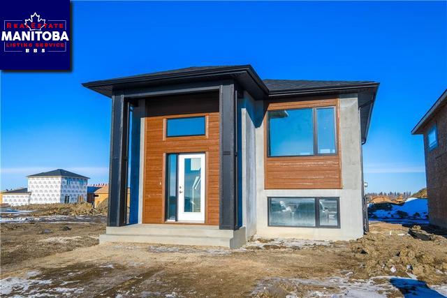 Property 12 Murcar Street Main image