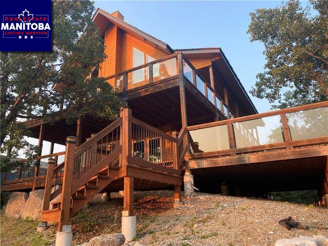 Property 239 Lakefront Road Main image