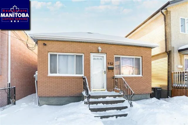 682 Logan Avenue, Winnipeg