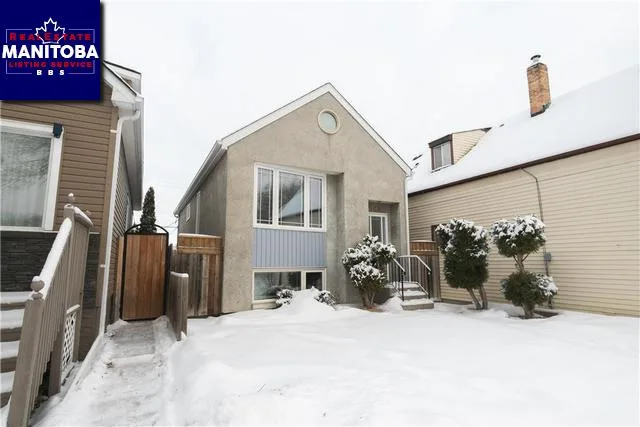 989 College Avenue, Winnipeg