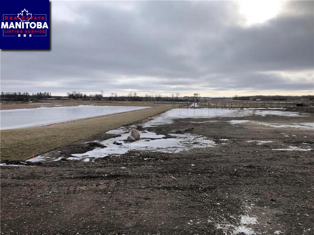 Property 24 Prairie Crescent img1