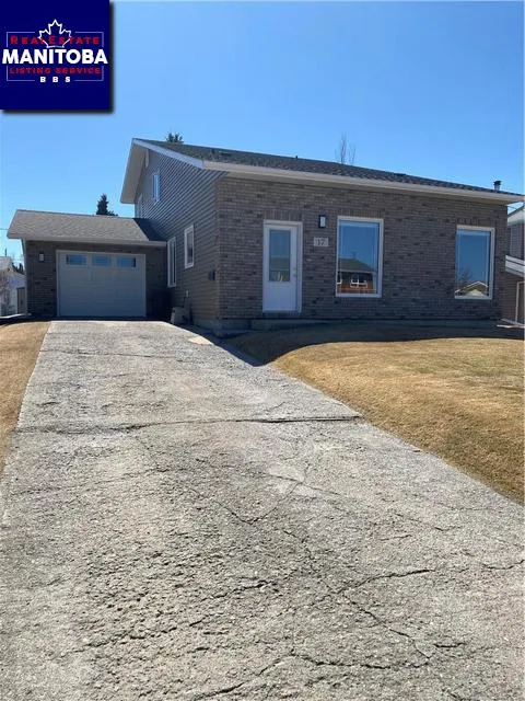 17 Hemlock Drive, Flin Flon