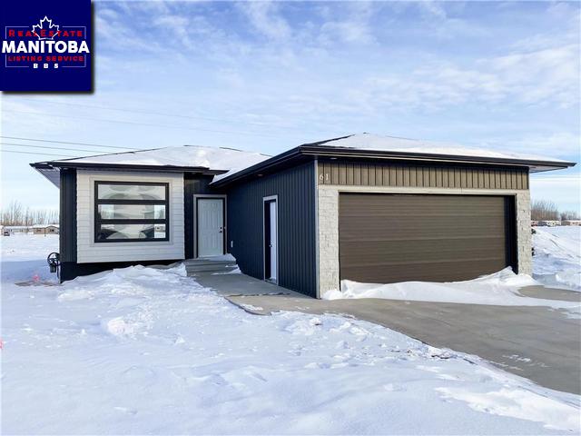 Property 61 Cambridge Crescent Main image