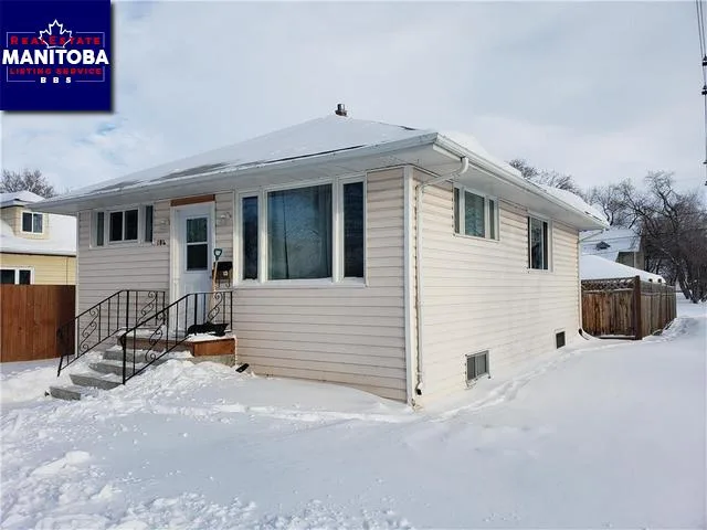 104 5th Street Nw, Portage La Prairie