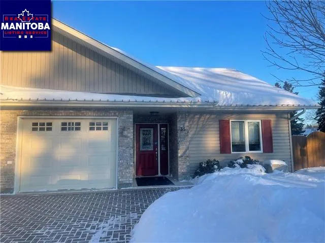 35 4th Street S, Beausejour