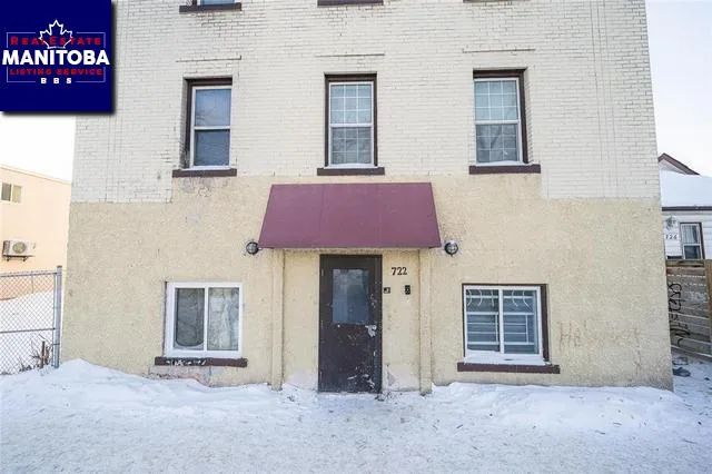 15 722 Maryland Street, Winnipeg