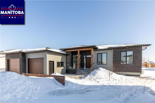 Property 17 Aston Cove Main image