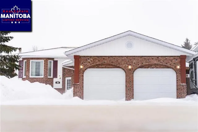 30 Willowdale Crescent, Winkler