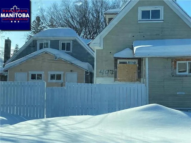 497 Flora Avenue, Winnipeg