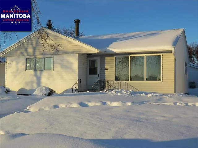308 9th Avenue S, Swan River